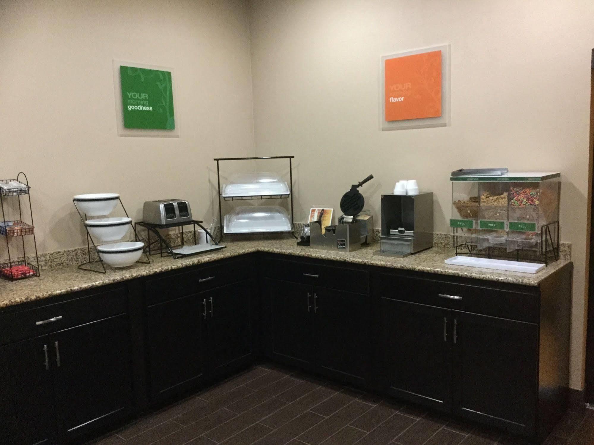 Quality Inn West Plano - Dallas Ngoại thất bức ảnh